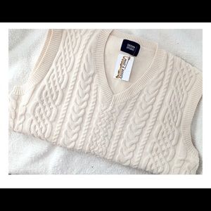 Cable knit vest